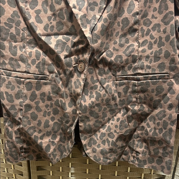 Leopard Print Brown Blazer - Picture 4 of 7